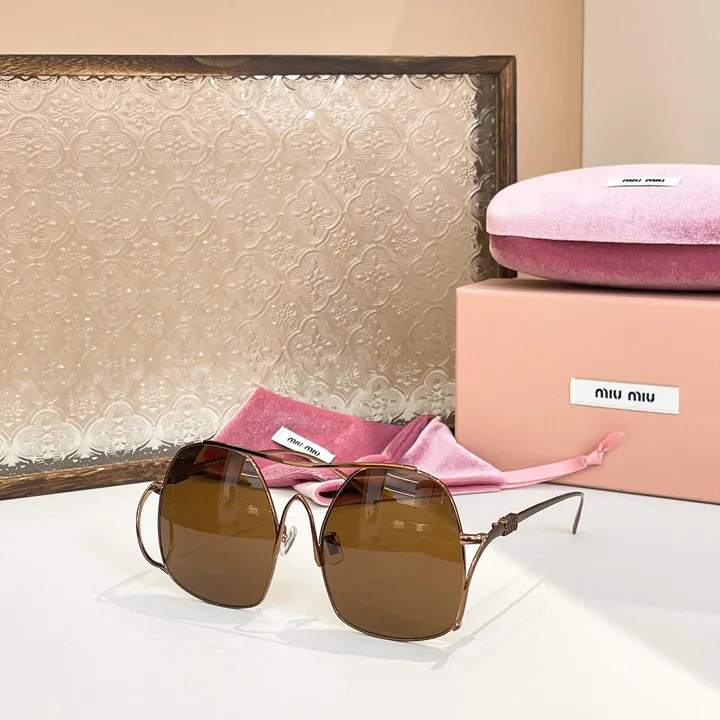 スーパーコピー ミュウミュウ サングラス