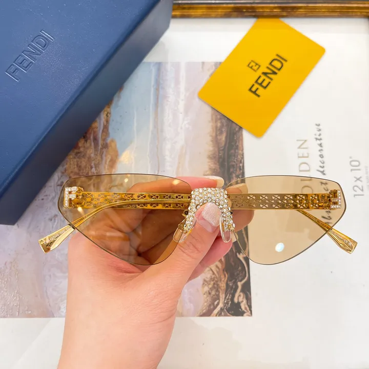 スーパーコピー フェンディ サングラス