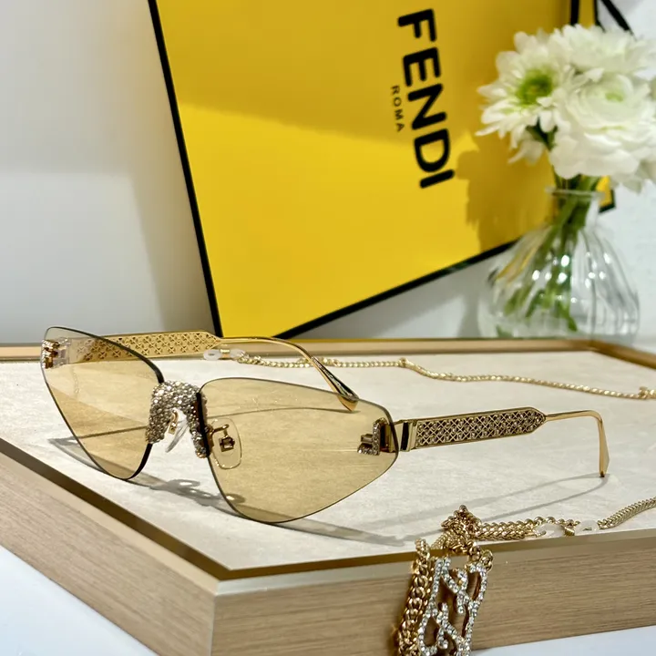 スーパーコピー フェンディ サングラス