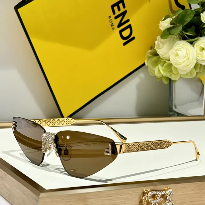 スーパーコピー フェンディ サングラス