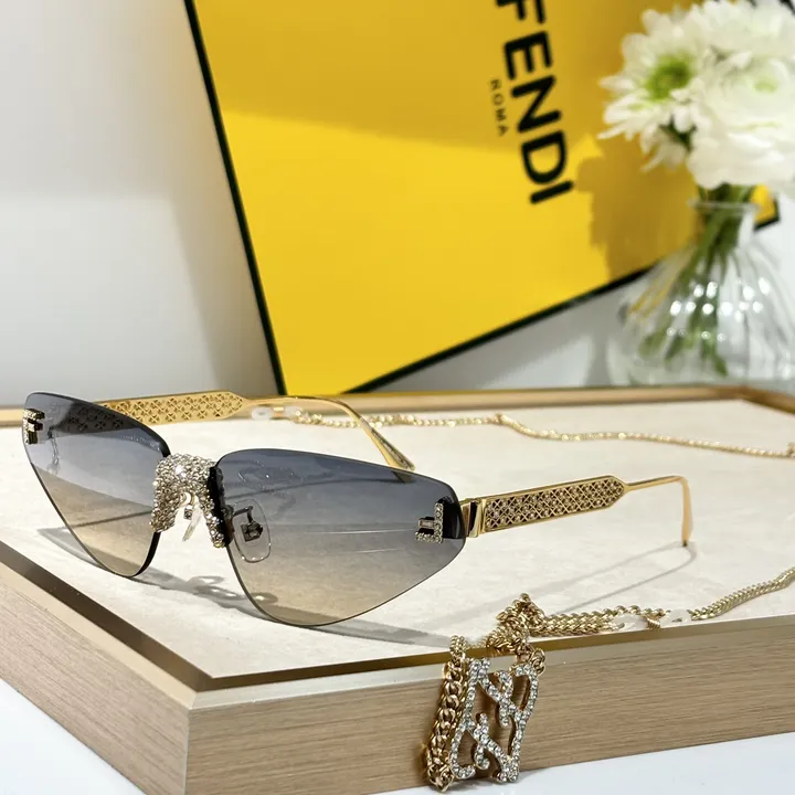 スーパーコピー フェンディ サングラス