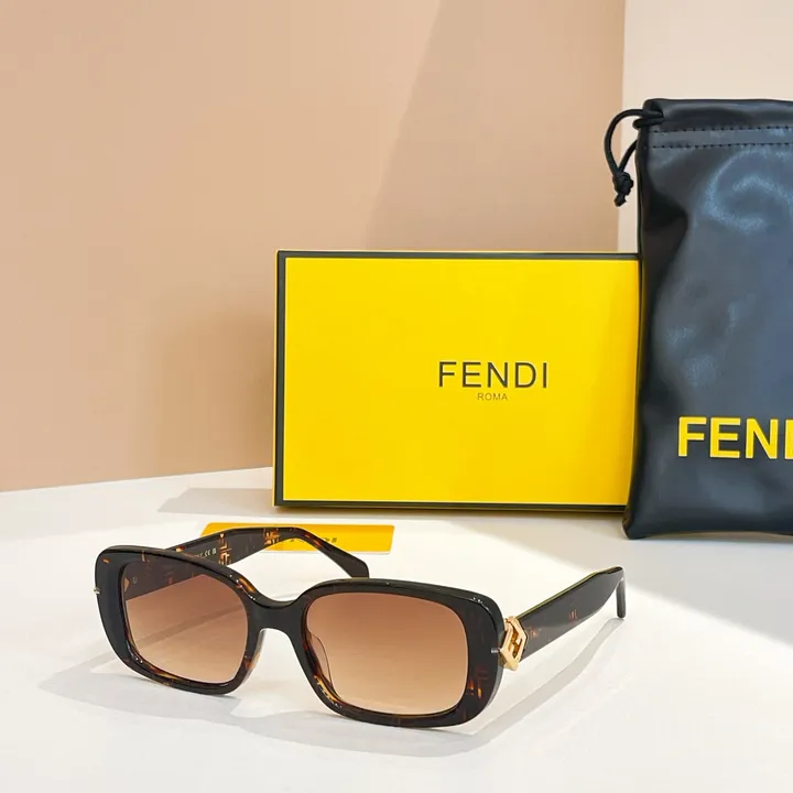 スーパーコピー フェンディ サングラス