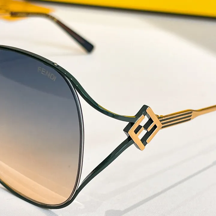スーパーコピー フェンディ サングラス