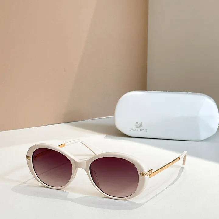 スーパーコピー スワロフスキー サングラス