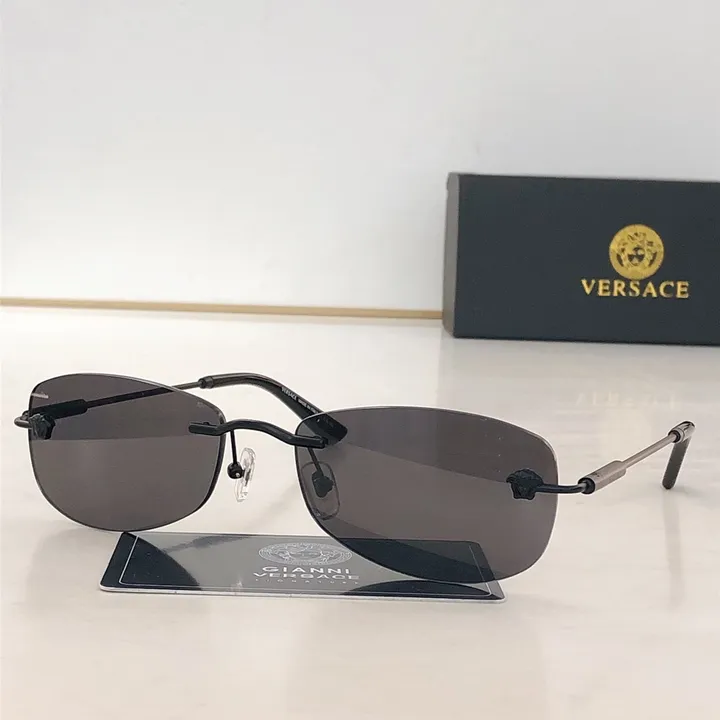 スーパーコピー ヴェルサーチ サングラス