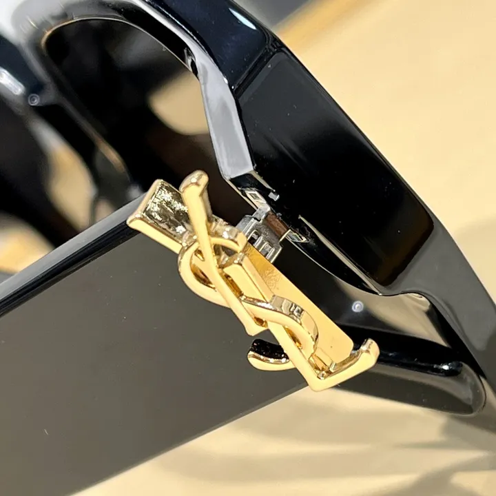 スーパーコピー イブサンローラン サングラス