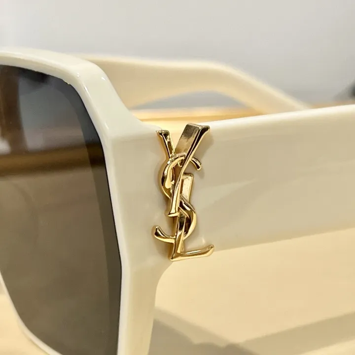 スーパーコピー イブサンローラン サングラス