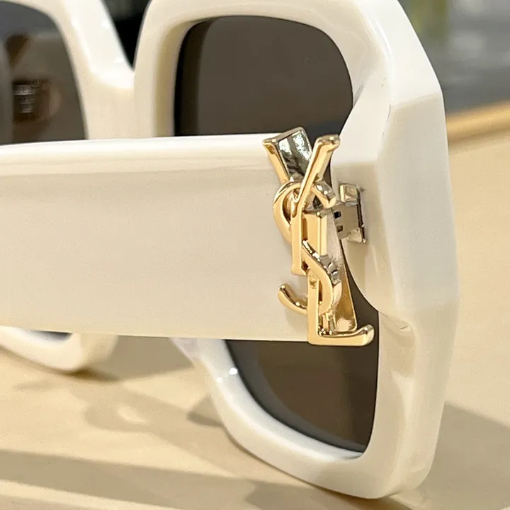 スーパーコピー イブサンローラン サングラス