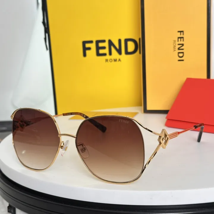 スーパーコピー フェンディ サングラス