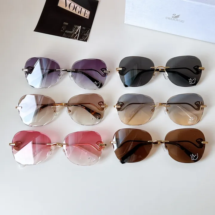 スーパーコピー スワロフスキー サングラス
