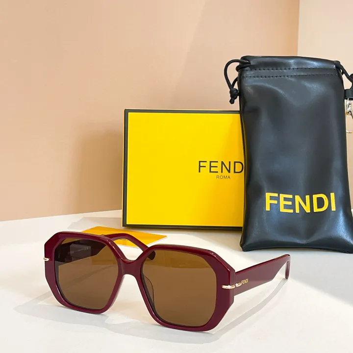 スーパーコピー フェンディ サングラス