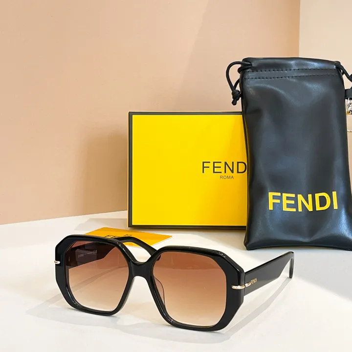 スーパーコピー フェンディ サングラス