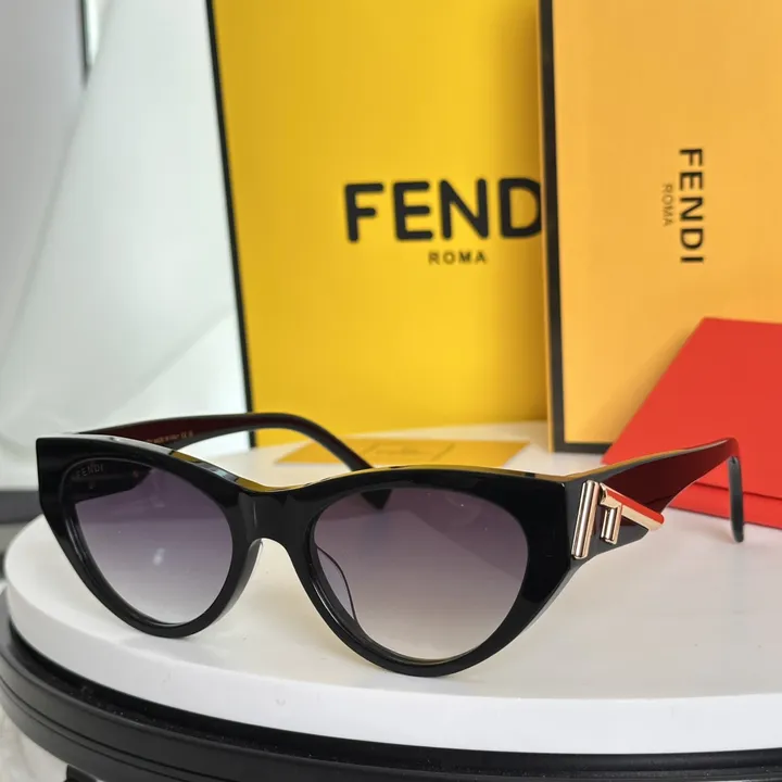 スーパーコピー フェンディ サングラス