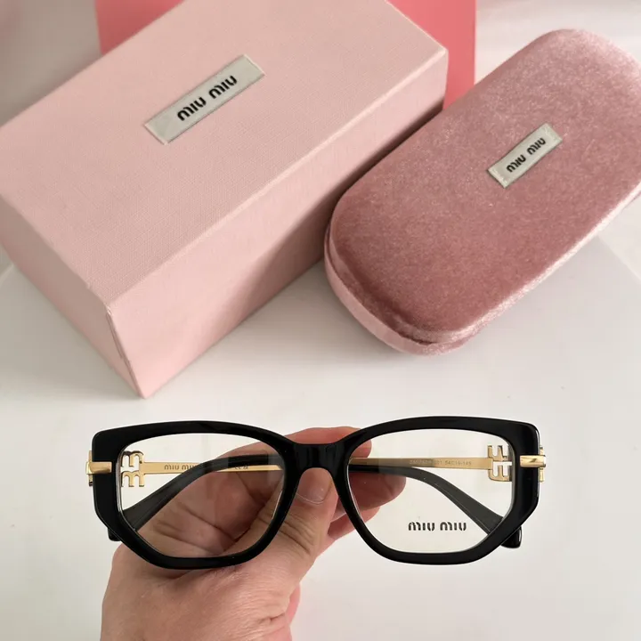 スーパーコピー ミュウミュウ サングラス