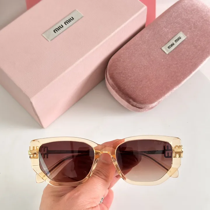 スーパーコピー ミュウミュウ サングラス