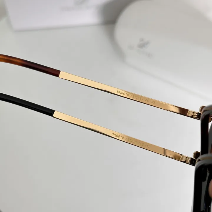 スーパーコピー スワロフスキー サングラス