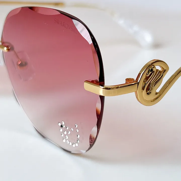 スーパーコピー スワロフスキー サングラス