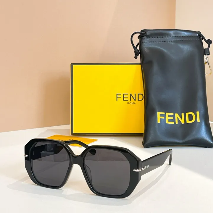 スーパーコピー フェンディ サングラス