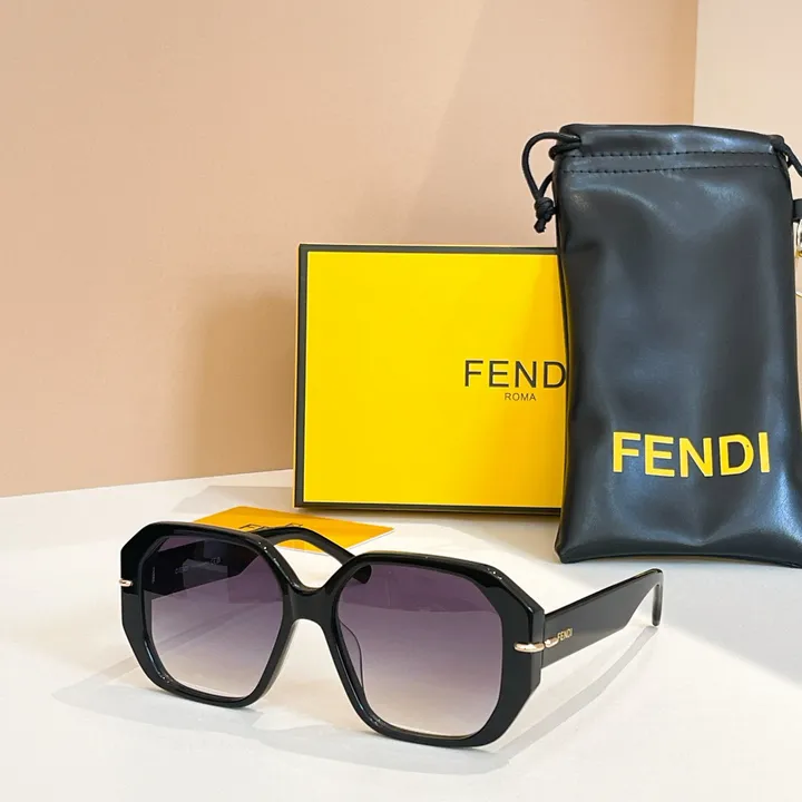 スーパーコピー フェンディ サングラス