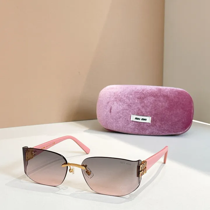 スーパーコピー ミュウミュウ サングラス