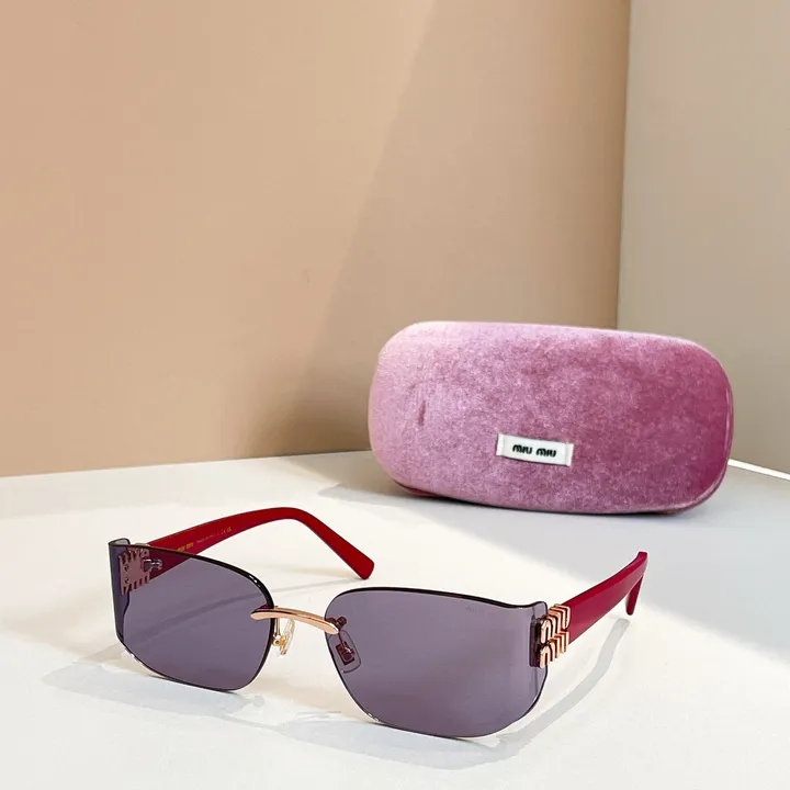 スーパーコピー ミュウミュウ サングラス