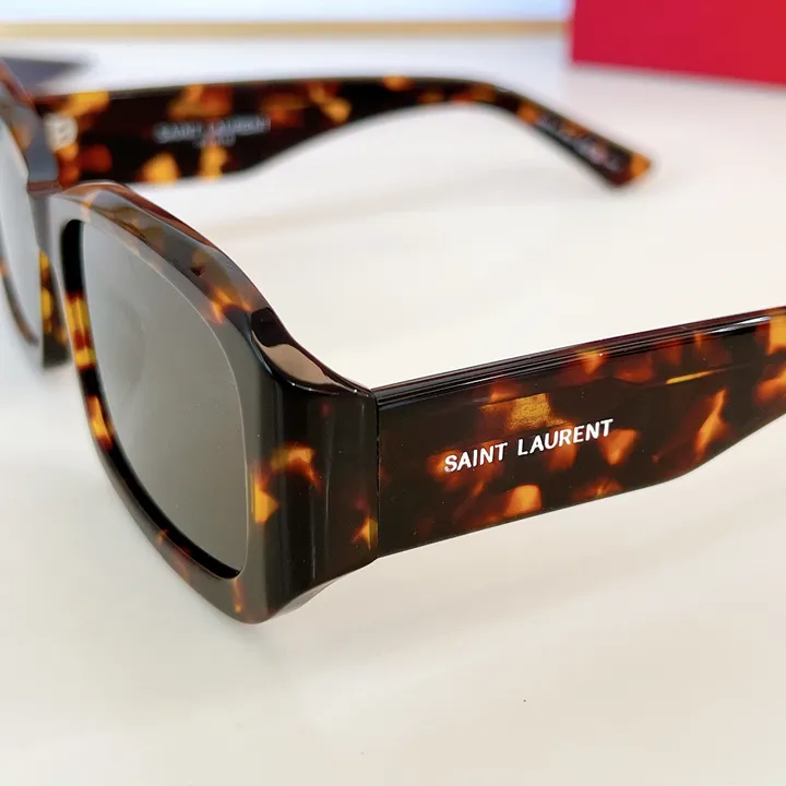 スーパーコピー ジバンシィ サングラス