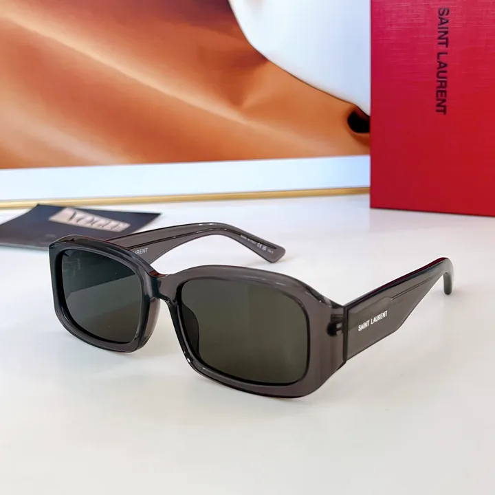 スーパーコピー ジバンシィ サングラス