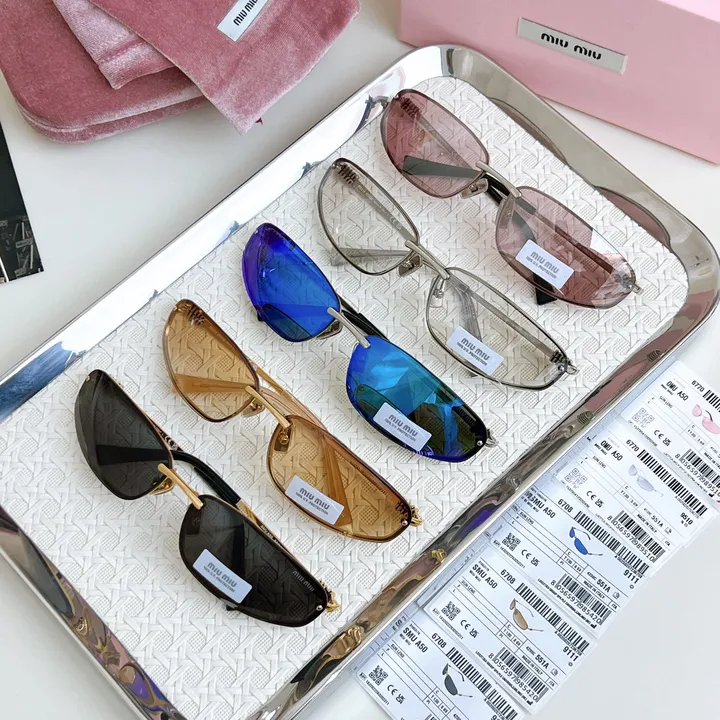 スーパーコピー ミュウミュウ サングラス