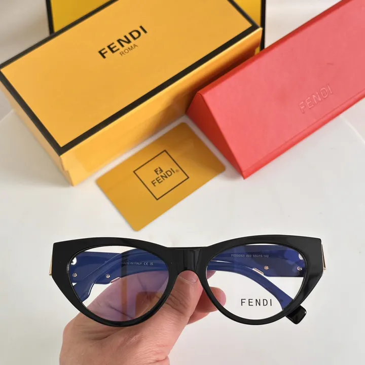 スーパーコピー フェンディ サングラス