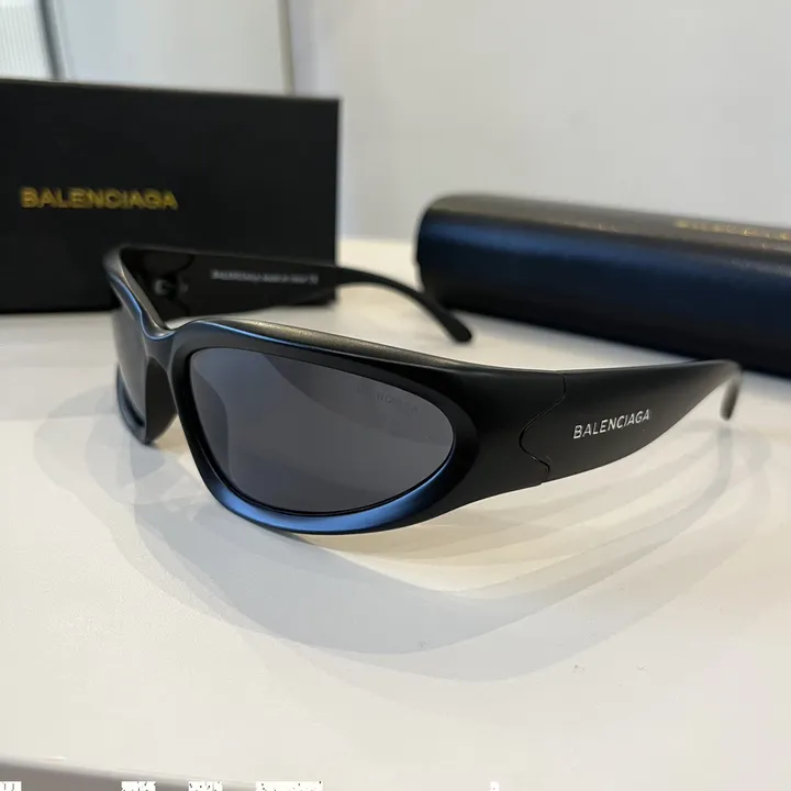 スーパーコピー バレンシアガ サングラス