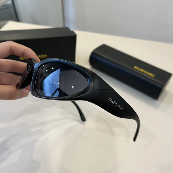 スーパーコピー バレンシアガ サングラス