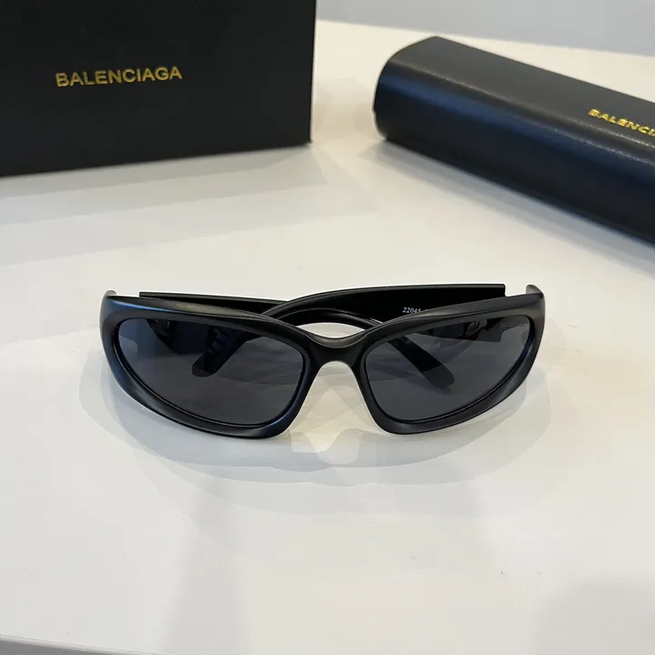 スーパーコピー バレンシアガ サングラス