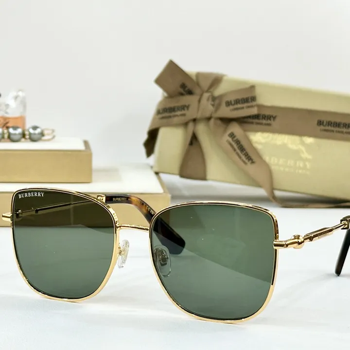 スーパーコピー バーバリー ス サングラス