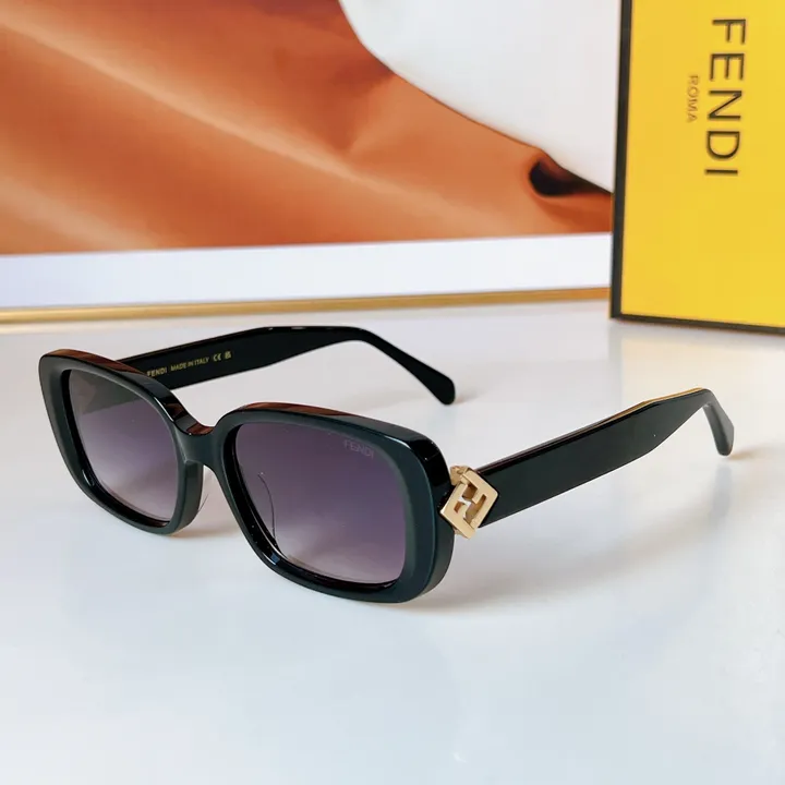 スーパーコピー フェンディ サングラス