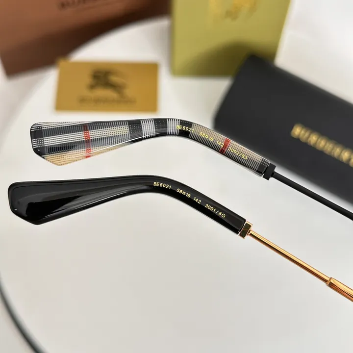 スーパーコピー バーバリー ス サングラス