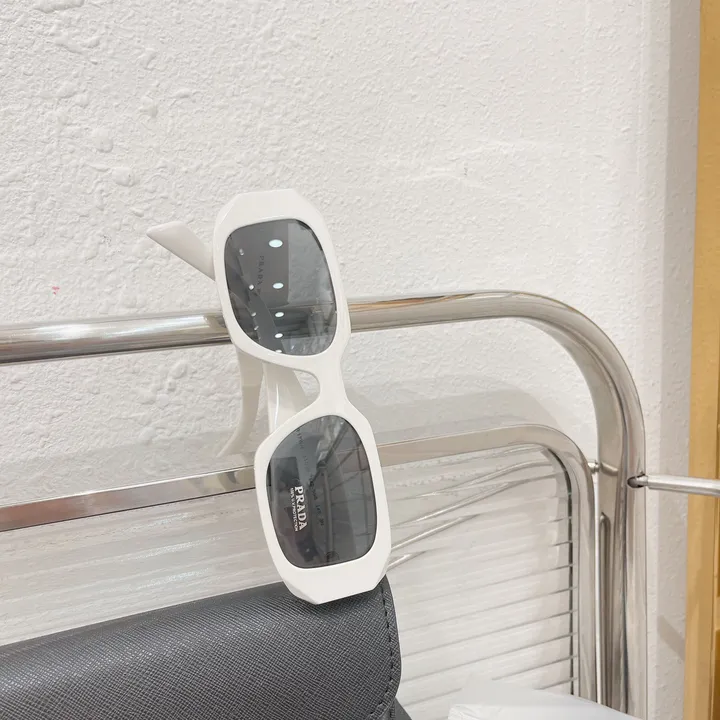 スーパーコピー プラダ サングラス