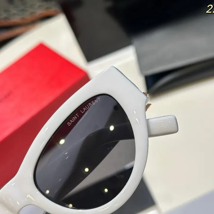 スーパーコピー イブサンローラン サングラス