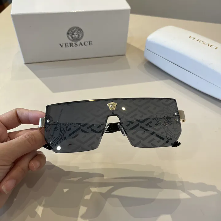 スーパーコピー ヴェルサーチ サングラス