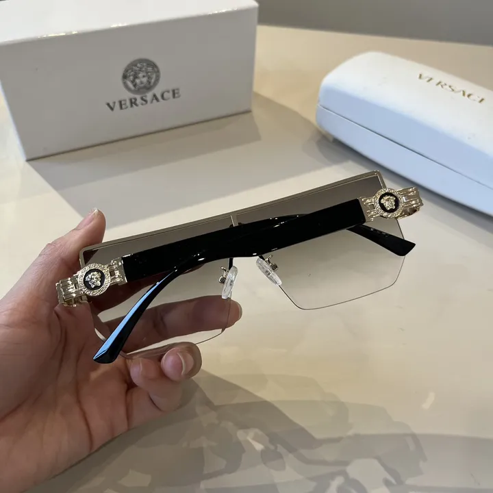 スーパーコピー ヴェルサーチ サングラス