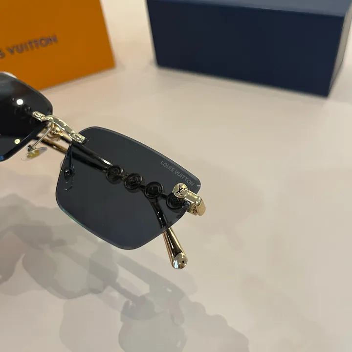 スーパーコピー ルイヴィトン サングラス