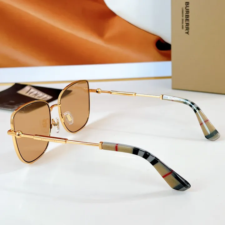 スーパーコピー バーバリー ス サングラス