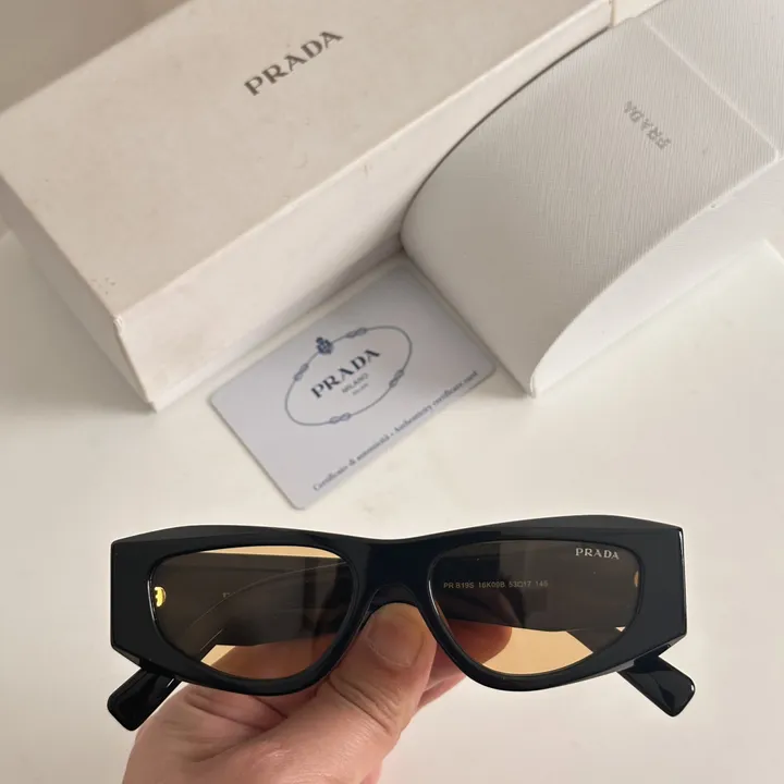 スーパーコピー プラダ サングラス