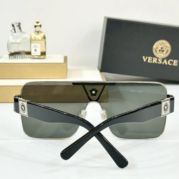スーパーコピー ヴェルサーチ サングラス