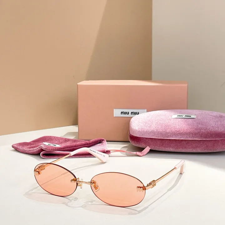 スーパーコピー ミュウミュウ サングラス