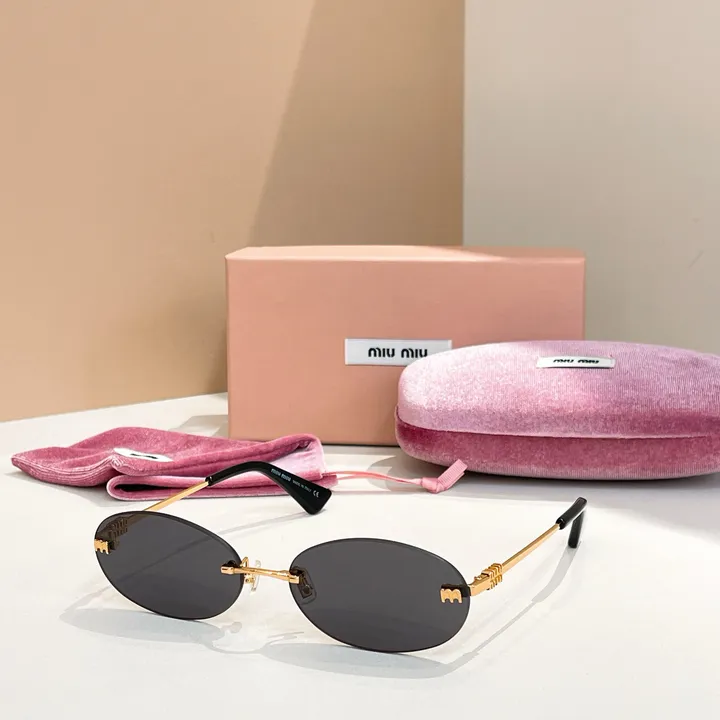 スーパーコピー ミュウミュウ サングラス