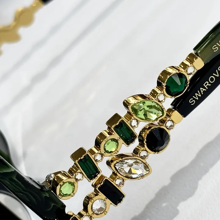 スーパーコピー スワロフスキー サングラス