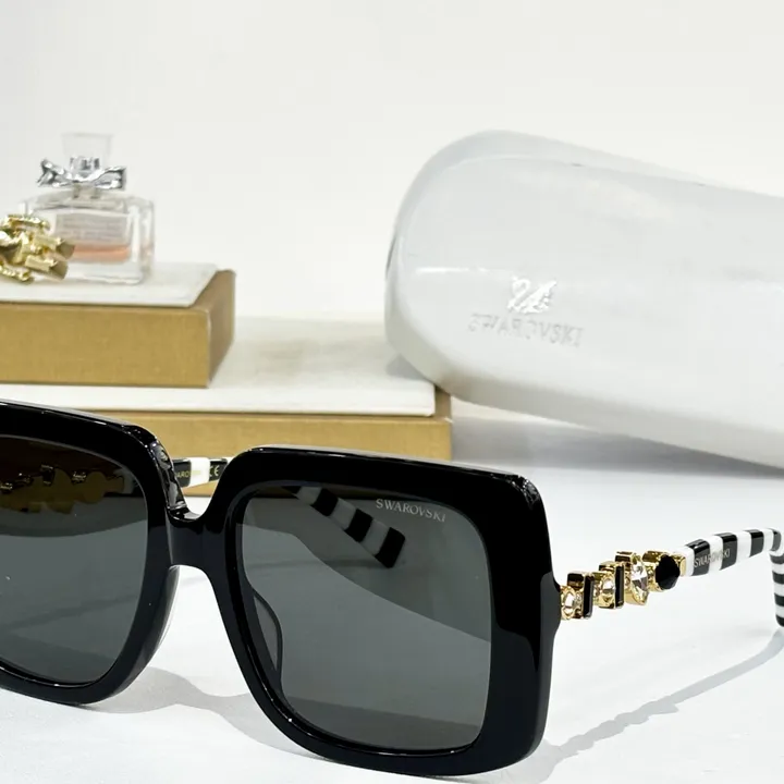 スーパーコピー スワロフスキー サングラス