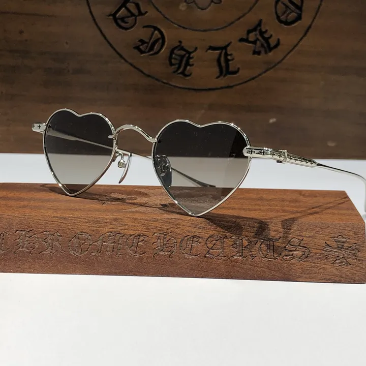 スーパーコピー クロムハーツ サングラス