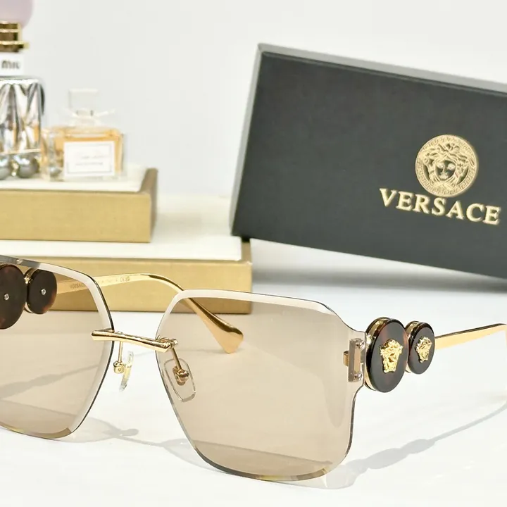 スーパーコピー ヴェルサーチ サングラス