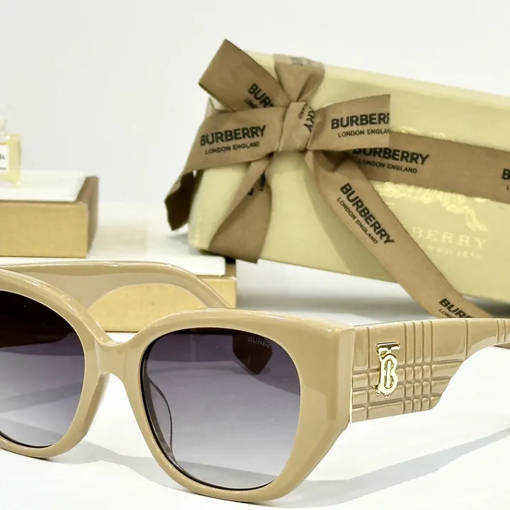 スーパーコピー バーバリー ス サングラス